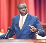 Le Gouverneur de la BCC Rassure la Représentation Nationale sur la Stabilité du Franc Congolais