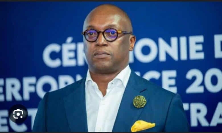 * Les félicitations et encouragements sur la gestion du DG de la CNSS, Charles Mudiayi, viennent de partout.